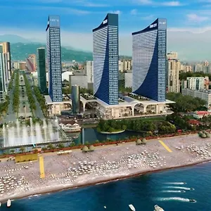 מלון דירות Deluxe Aparthotel In Orbi City Batumi, באטומי